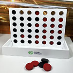 Игра Четыре в ряд с логотипом powerconcept