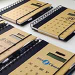 Блокноты с калькулятором и ручки, разные логотипы: картон, тампопечать