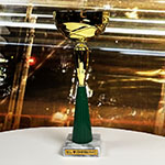 Награда кубок с логотипом Пневмакс