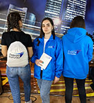 Одежда, блокнот и сумка-мешок с логотипом Лидеры Колымы