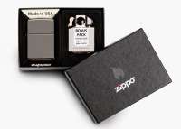 Подарочный набор ZIPPO: зажигалка Black Ice® и вставной блок для зажигалок для трубок, латунь/сталь
