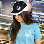 Футболка и бейсболка с логотипом Чистые Берега